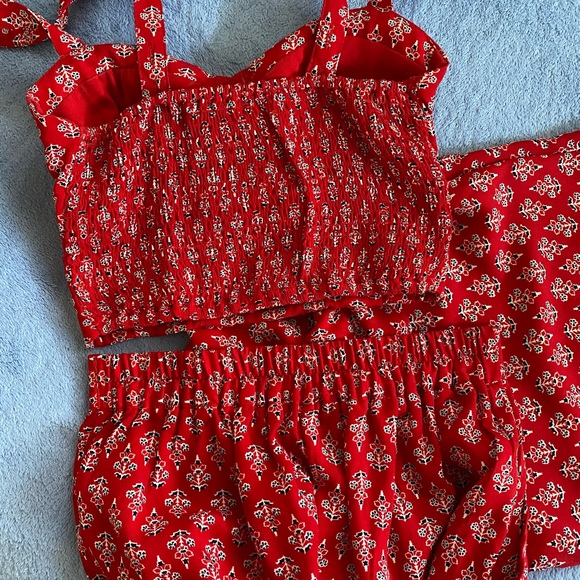 Sold!! Two pieces pant and top Summer set - Picture 3 of 7